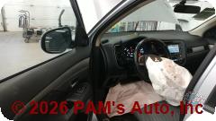 Vehicle photo 10
