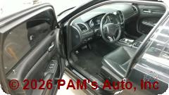 Vehicle photo 10