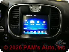 Vehicle photo 13