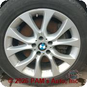 Vehicle photo 9