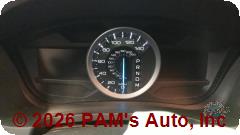 Vehicle photo 12