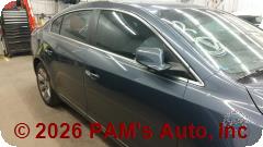 Vehicle photo 3