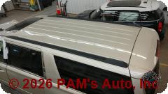 Vehicle photo 8