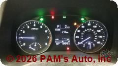 Vehicle photo 12