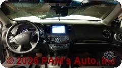 Vehicle photo 14