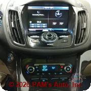 Vehicle photo 13