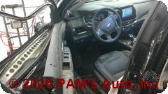 Vehicle photo 10