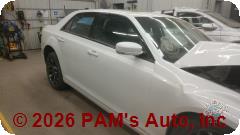 Vehicle photo 3