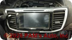 Vehicle photo 13