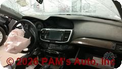 Vehicle photo 14