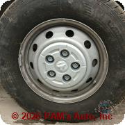 Vehicle photo 9