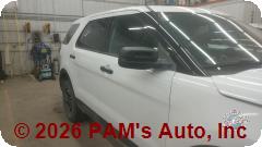 Vehicle photo 3