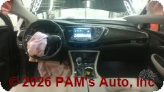 Vehicle photo 14