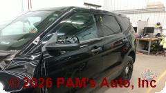 Vehicle photo 7