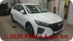 Vehicle photo 2