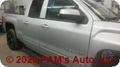 Vehicle photo 3