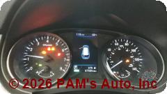 Vehicle photo 12