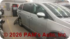 Vehicle photo 3
