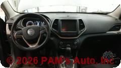 Vehicle photo 14