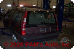 Vehicle photo 4