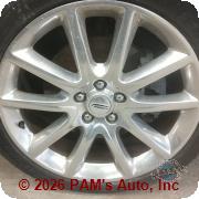 Vehicle photo 9