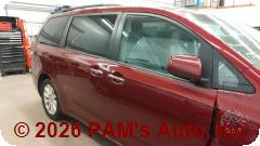 Vehicle photo 3
