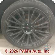 Vehicle photo 9