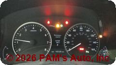 Vehicle photo 12