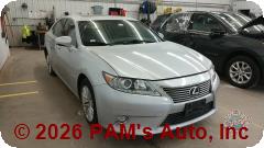 Vehicle photo 2