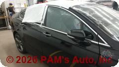 Vehicle photo 3