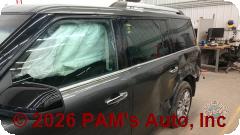 Vehicle photo 7