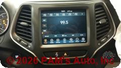 Vehicle photo 13