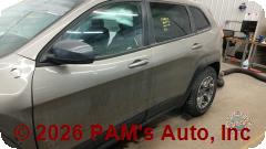 Vehicle photo 7