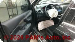Vehicle photo 10