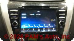 Vehicle photo 13