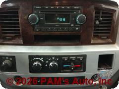 Vehicle photo 13