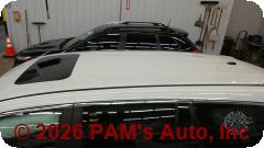 Vehicle photo 8