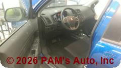 Vehicle photo 10