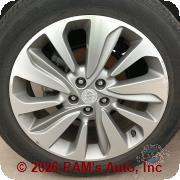 Vehicle photo 9