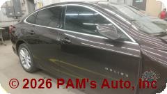 Vehicle photo 3