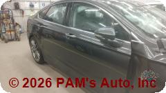 Vehicle photo 3