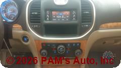Vehicle photo 13