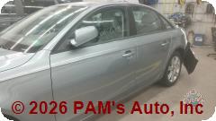 Vehicle photo 7