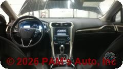 Vehicle photo 14