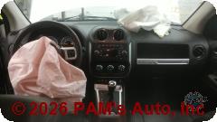 Vehicle photo 14