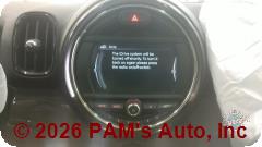 Vehicle photo 13