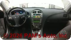 Vehicle photo 14