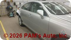Vehicle photo 3