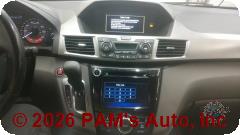 Vehicle photo 13