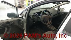 Vehicle photo 10